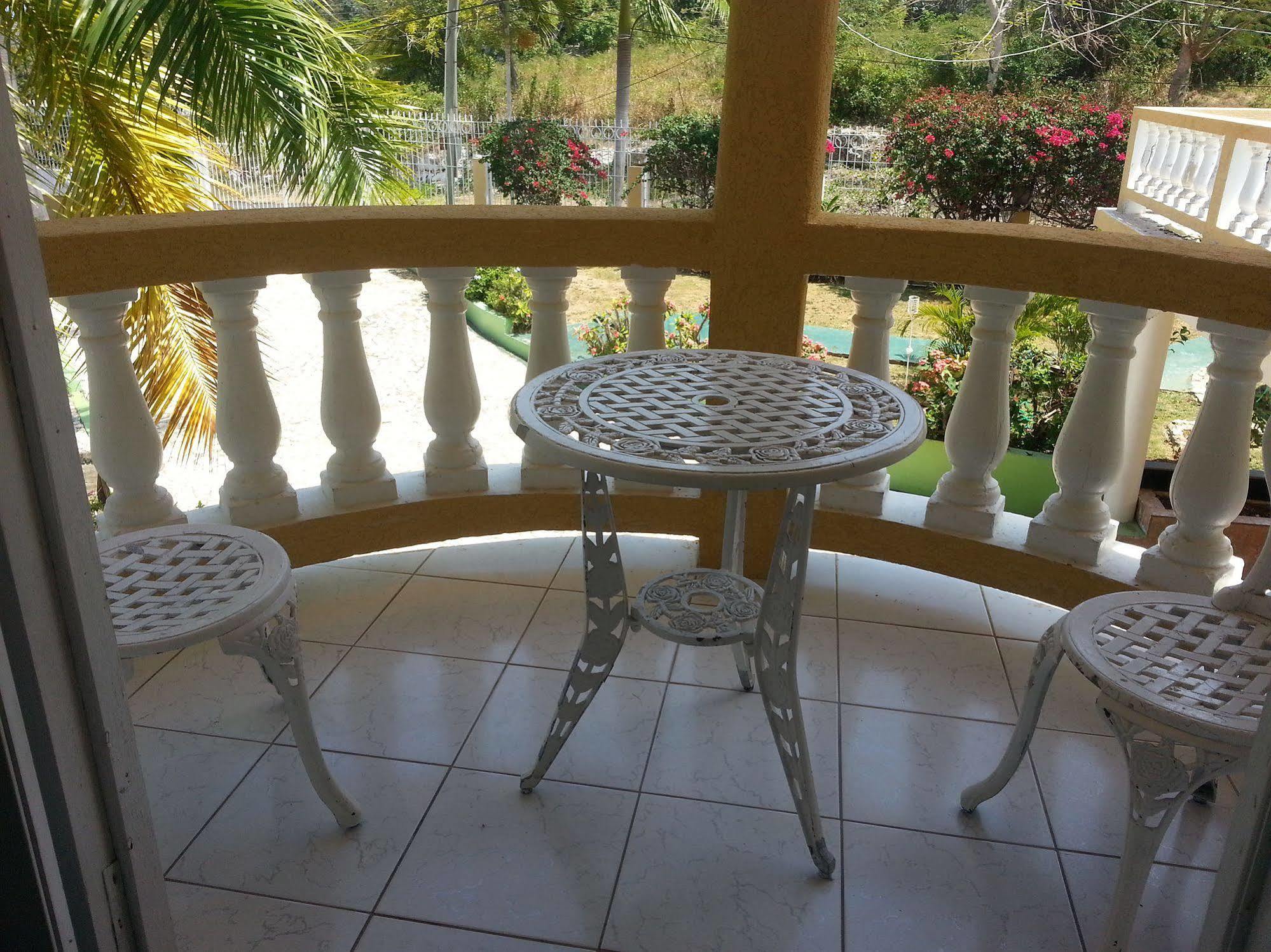 Emerald View Resort Villa Montego Bay Exterior foto